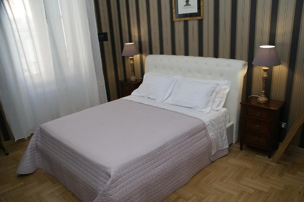 Landlord In Trastevere ローマ 部屋 写真